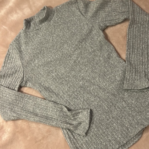 Rachel Zoe and Olivia Rae Women's Tops - Olive, Gray, and Black - Picture 5 of 7